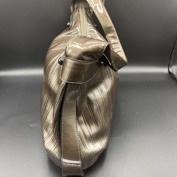 Sondra Roberts Handbag - Picture 6 of 10